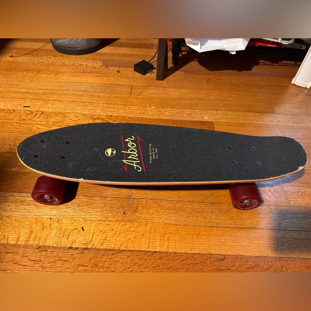 Arbord Bogart Micro-Cruiser 23.75 inch skateboard/cruiser/pennyboard